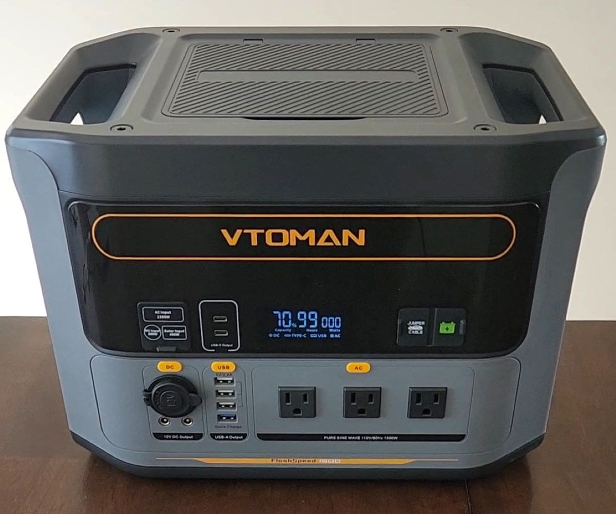What To Look For in a Power Station (and Why the VTOMAN FlashSpeed 1500 Checks All the Boxes)