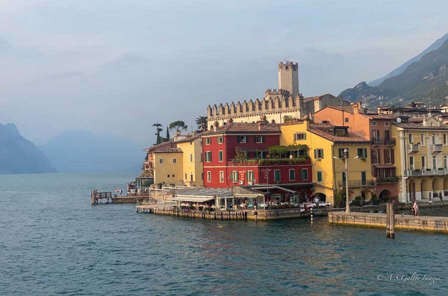 Discussing 5 Most Beautiful Towns